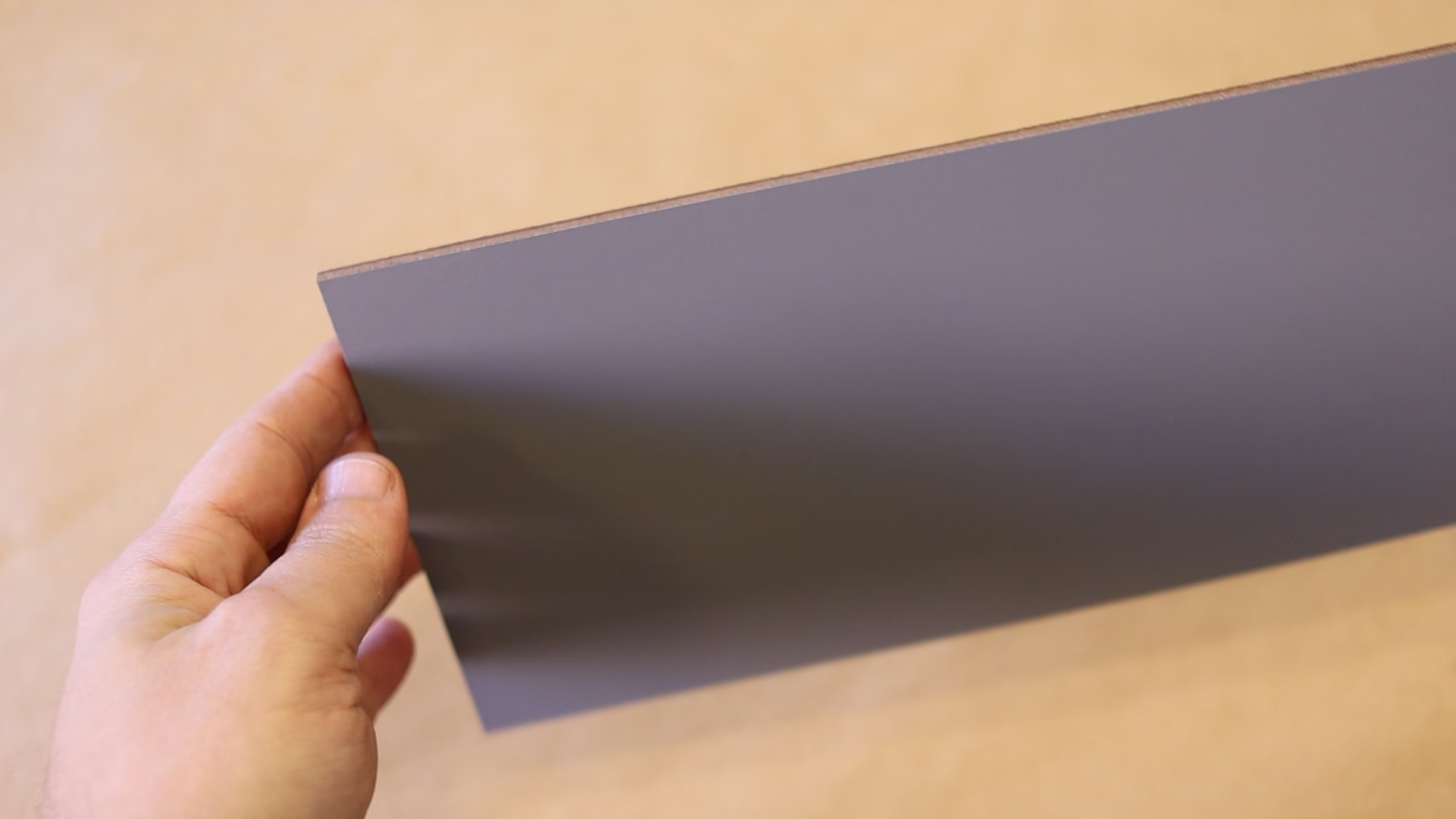 Chapa Laminada Premium BP da Eucatex na cor cinza supremo